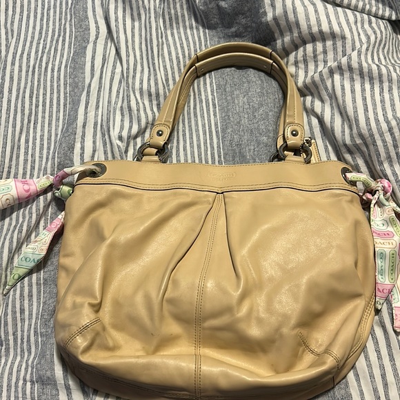 Coach Handbags - Tan coach purse